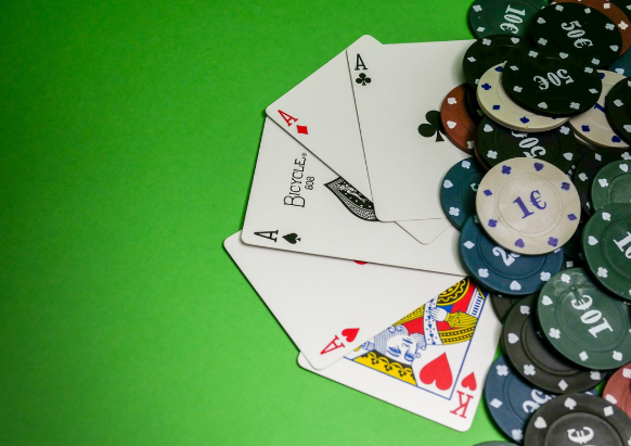 Slot Gacor vs Normal Slots: Key Differences Explained